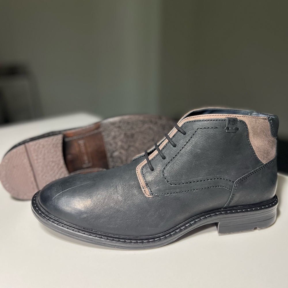 Josef Seibel Black and Tan Chukka Boots